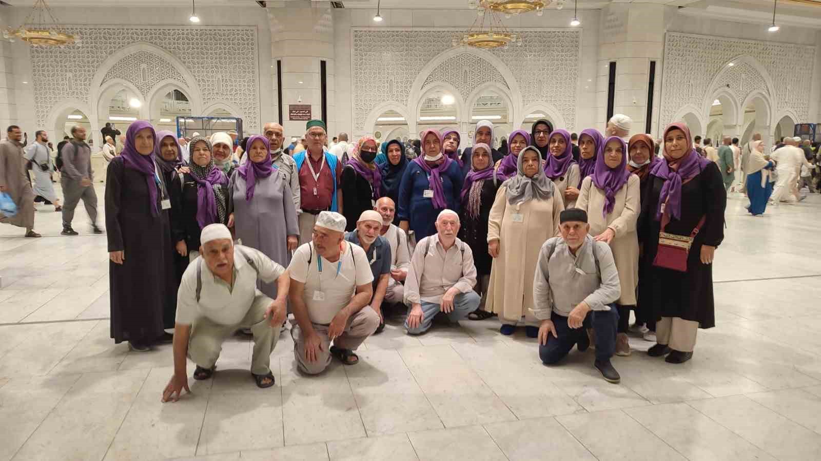 Denizlili umrecilerden Kâbe’de duygusal veda
