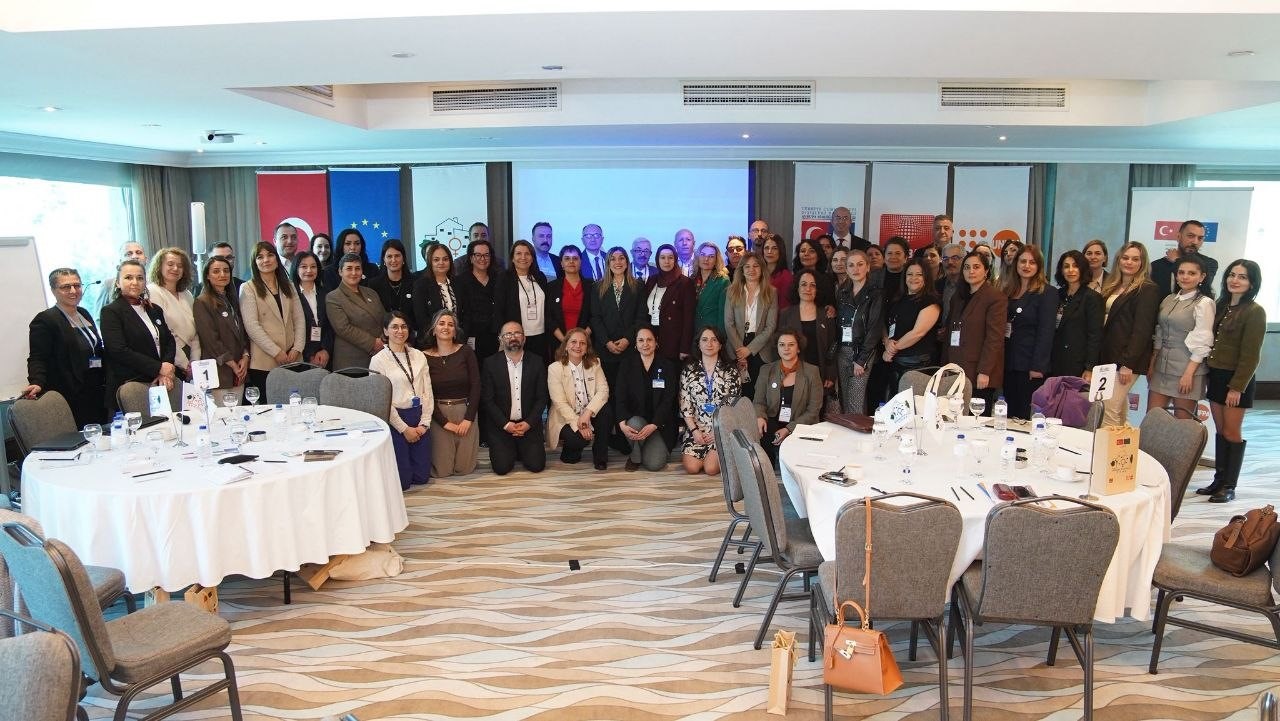 Denizli’nin eşitlikçi yerel yönetim vizyonu çalıştayda yer aldı
