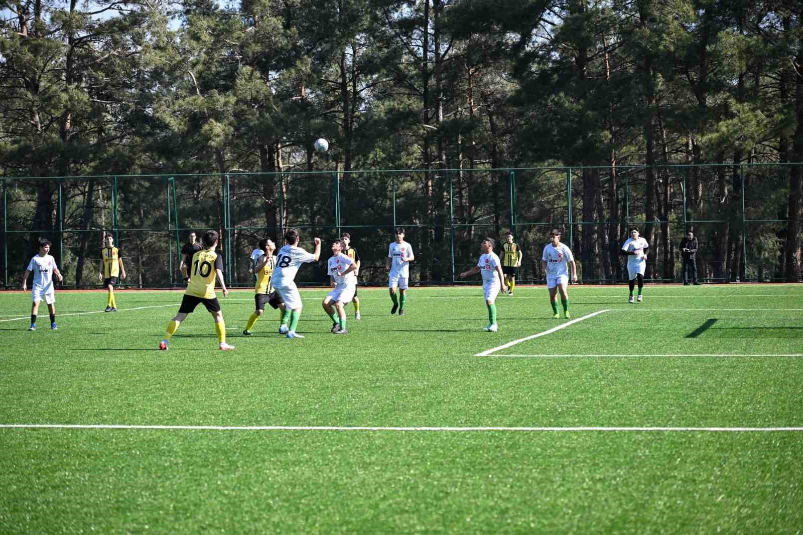 Denizli’nin Mahallemde Maç Var turnuvasında 4. sezon başladı
Denizli’nin Mahallemde Maç Var turnuvasında 4. sezon başladı