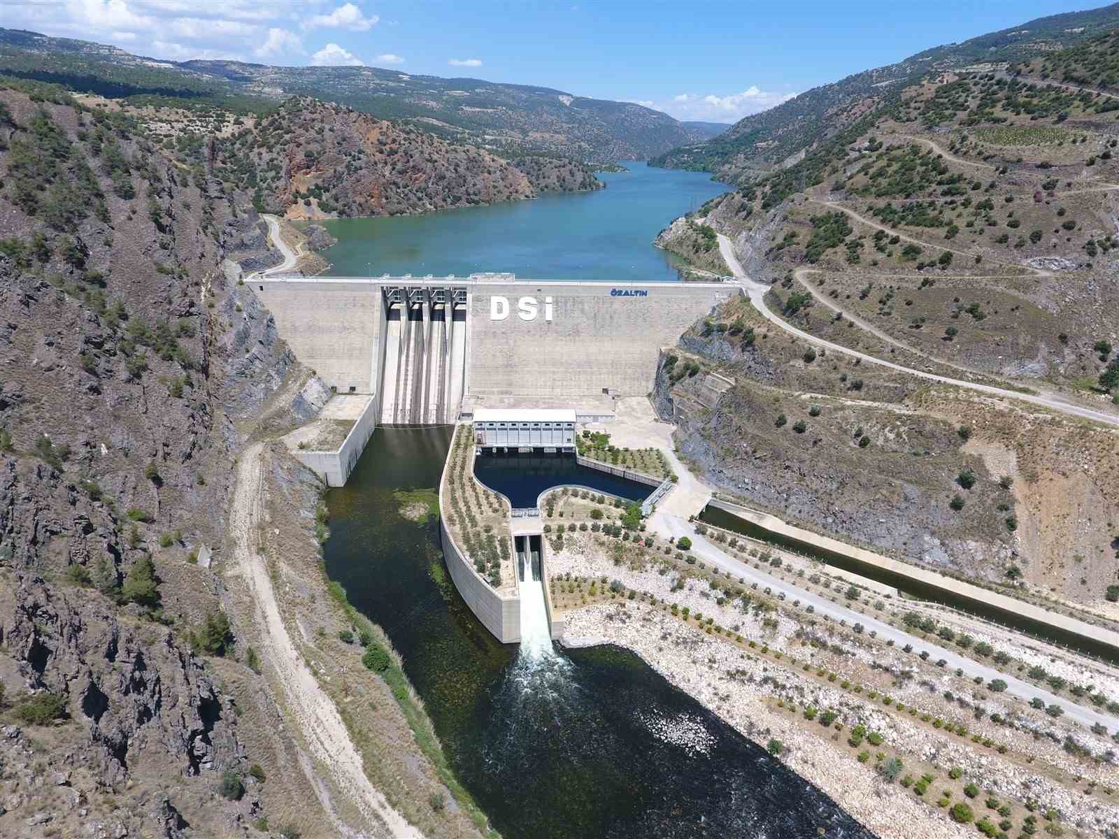 Denizli’ye 23 yılda 63 milyarlık 249 tesis kazandırıldı
