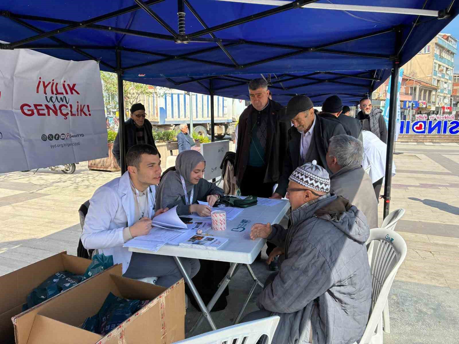 Deprem sonrası doktorlardan Sındırgı’ya özel ilgi
Deprem sonrası doktorlardan Sındırgı’ya özel ilgi