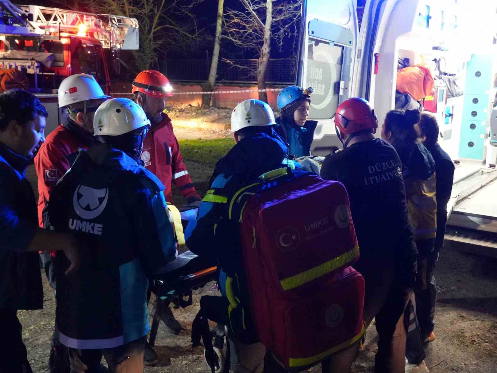 Deprem tatbikatı gerçeği aratmadı
