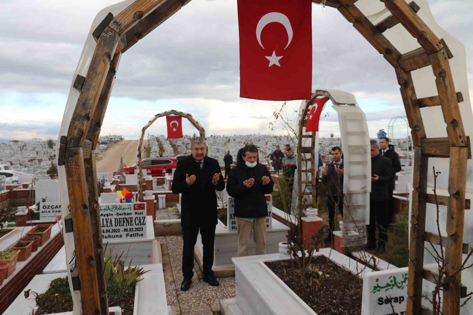 Depremde 9 aylık torununu, kızını, oğlunu ve damadını kaybeden baba: "Torunum yeni yürüyordu"
