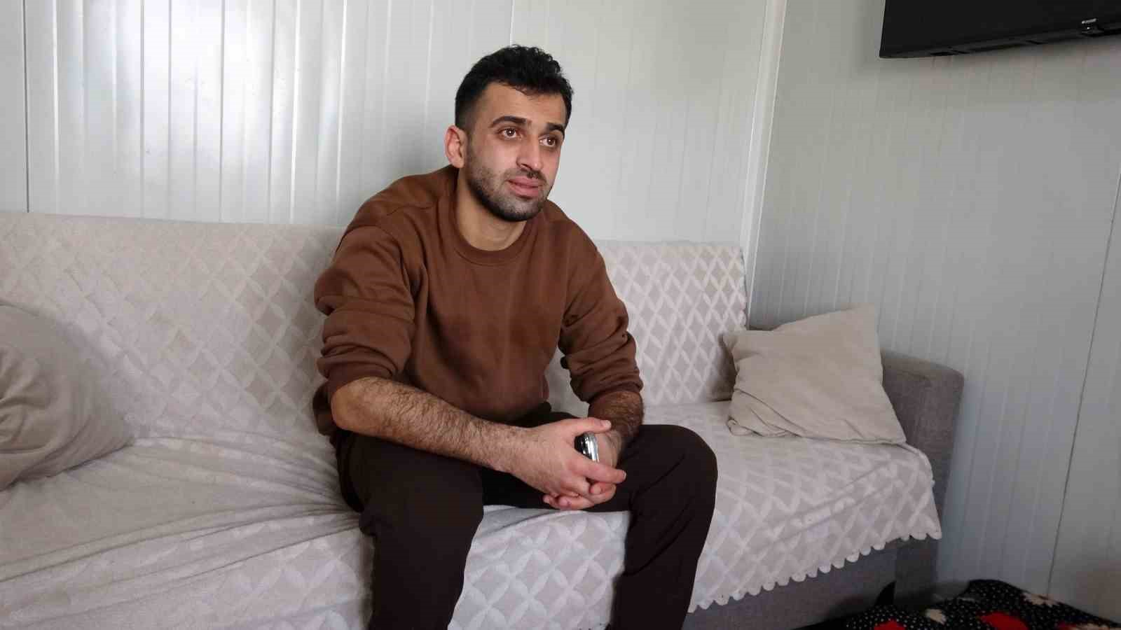 Depremde bacağını kaybeden genç, yaşadığı büyük acıların ardından yeni bir hayata adım attı
