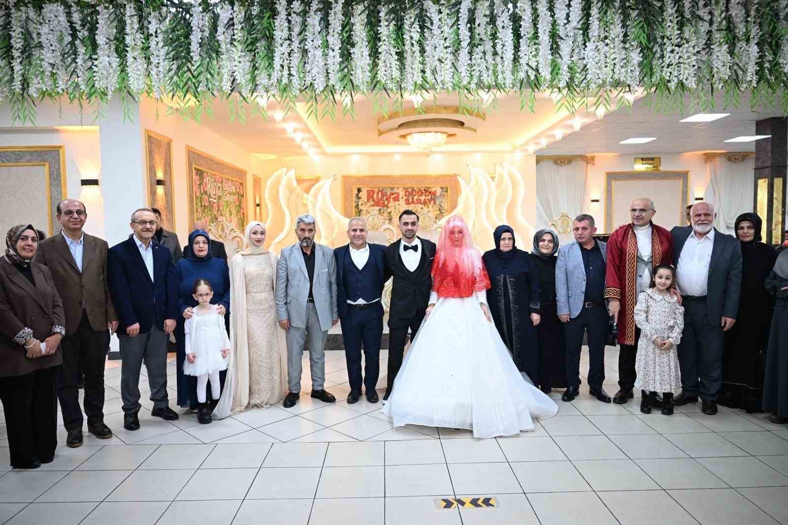 Depremde bacağını kaybeden genç, yaşadığı büyük acıların ardından yeni bir hayata adım attı
