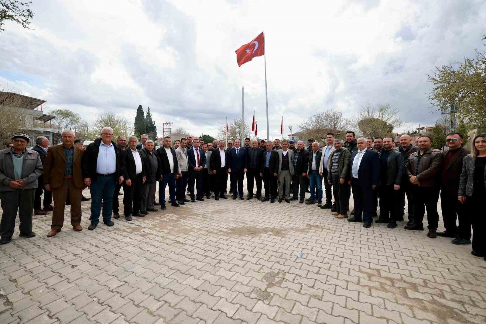 Depremde hasar gören caminin restorasyonuna başlandı
