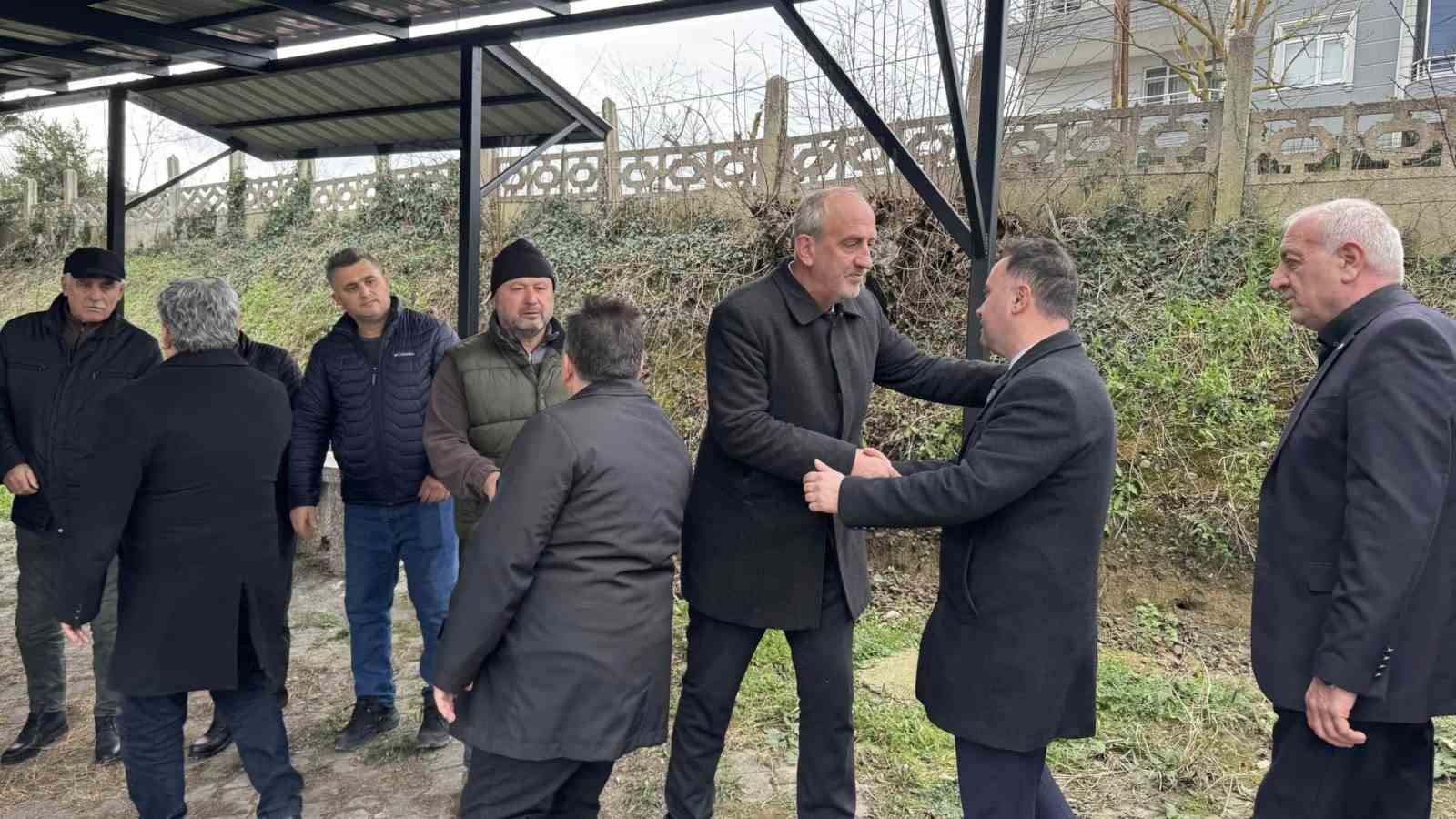 Depremde ölen Sergen Mudanya mezar başında anıldı
