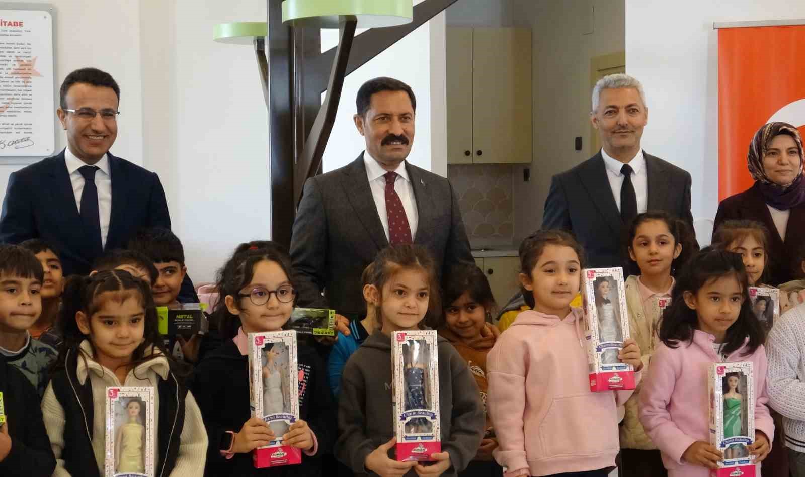 Depremin yaralarının sarıldığı Hatay’da kütüphane sayısı arttı
