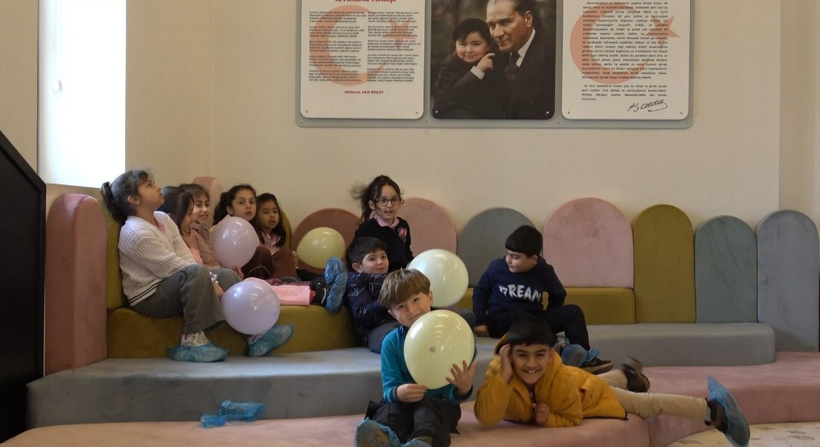 Depremin yaralarının sarıldığı Hatay’da kütüphane sayısı arttı
