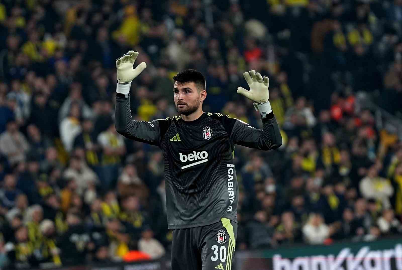 Derbide gözler kalecilerde
