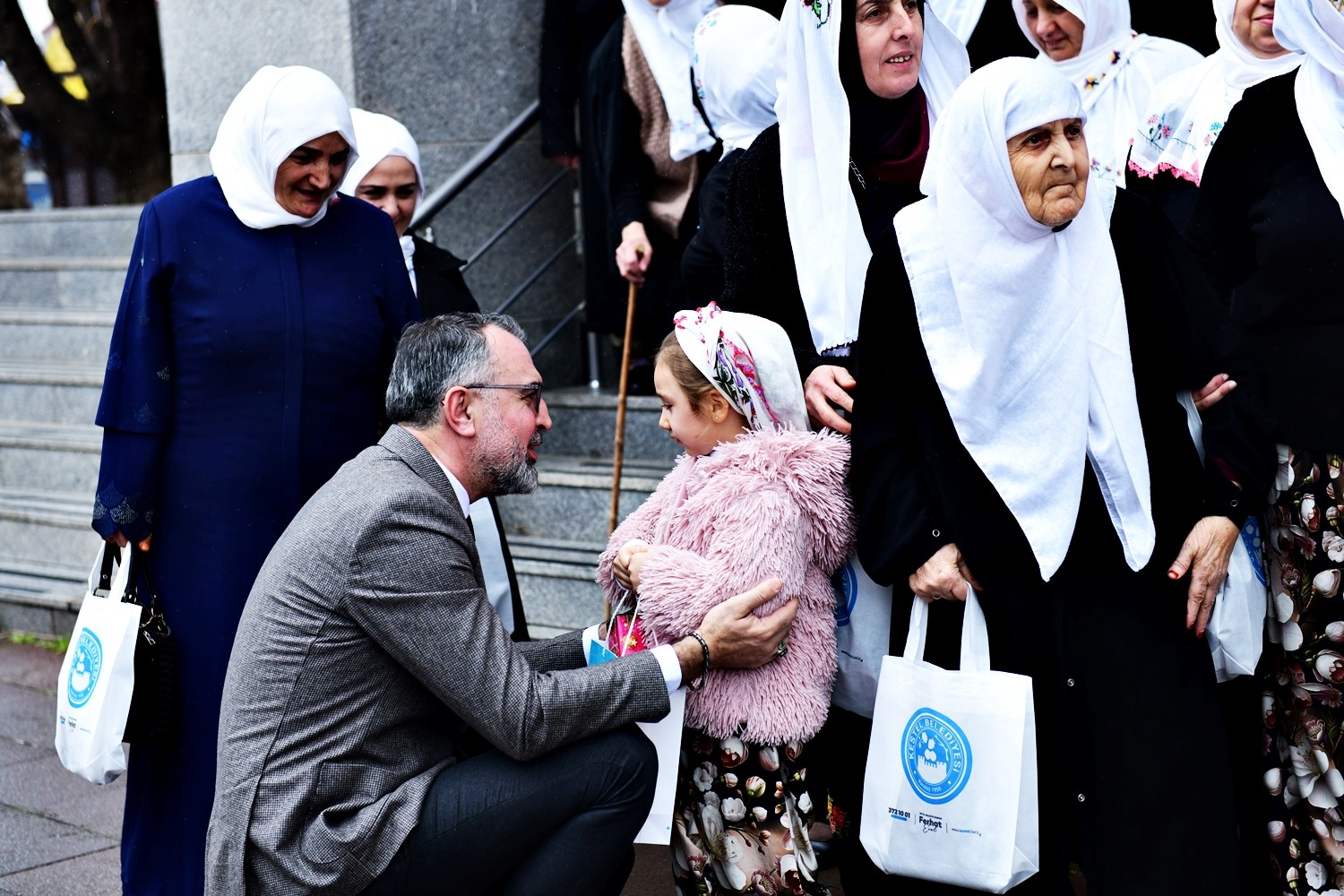 Derekızıklı kadınlardan Mihalgazi’ye destek
