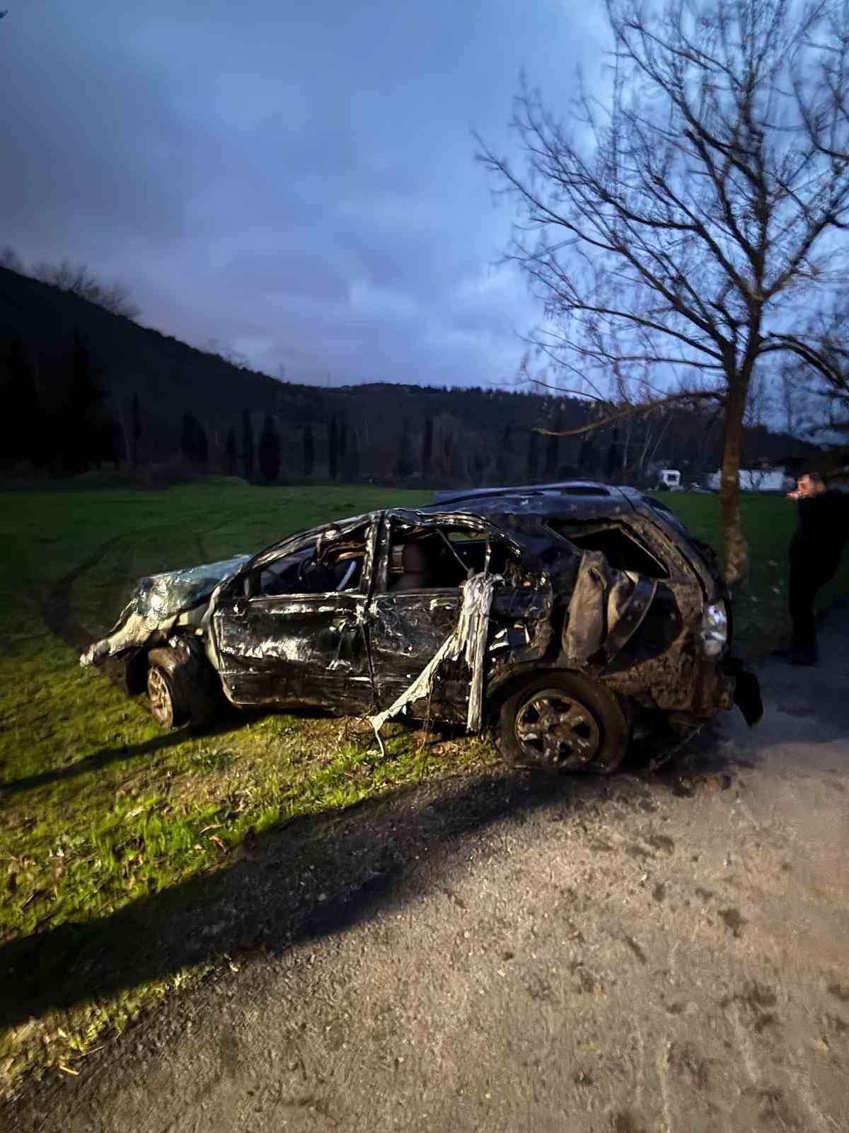 Dereye sürüklenen otomobilini bir gün sonra bulmuştu, yaşananları anlattı
Dereye sürüklenen otomobilini bir gün sonra bulmuştu, yaşananları anlattı