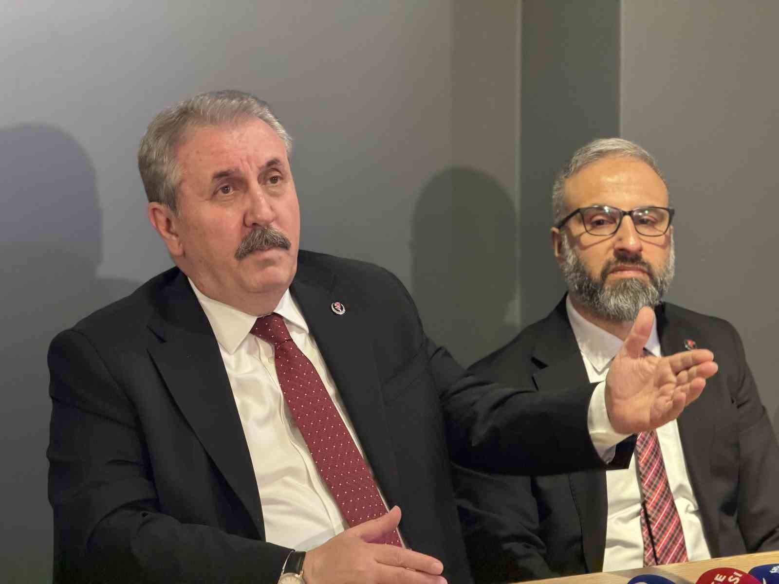 Destici: "Sayın Cumhurbaşkanımızın bu süreçte bir kez daha aday olması gerekiyor"
