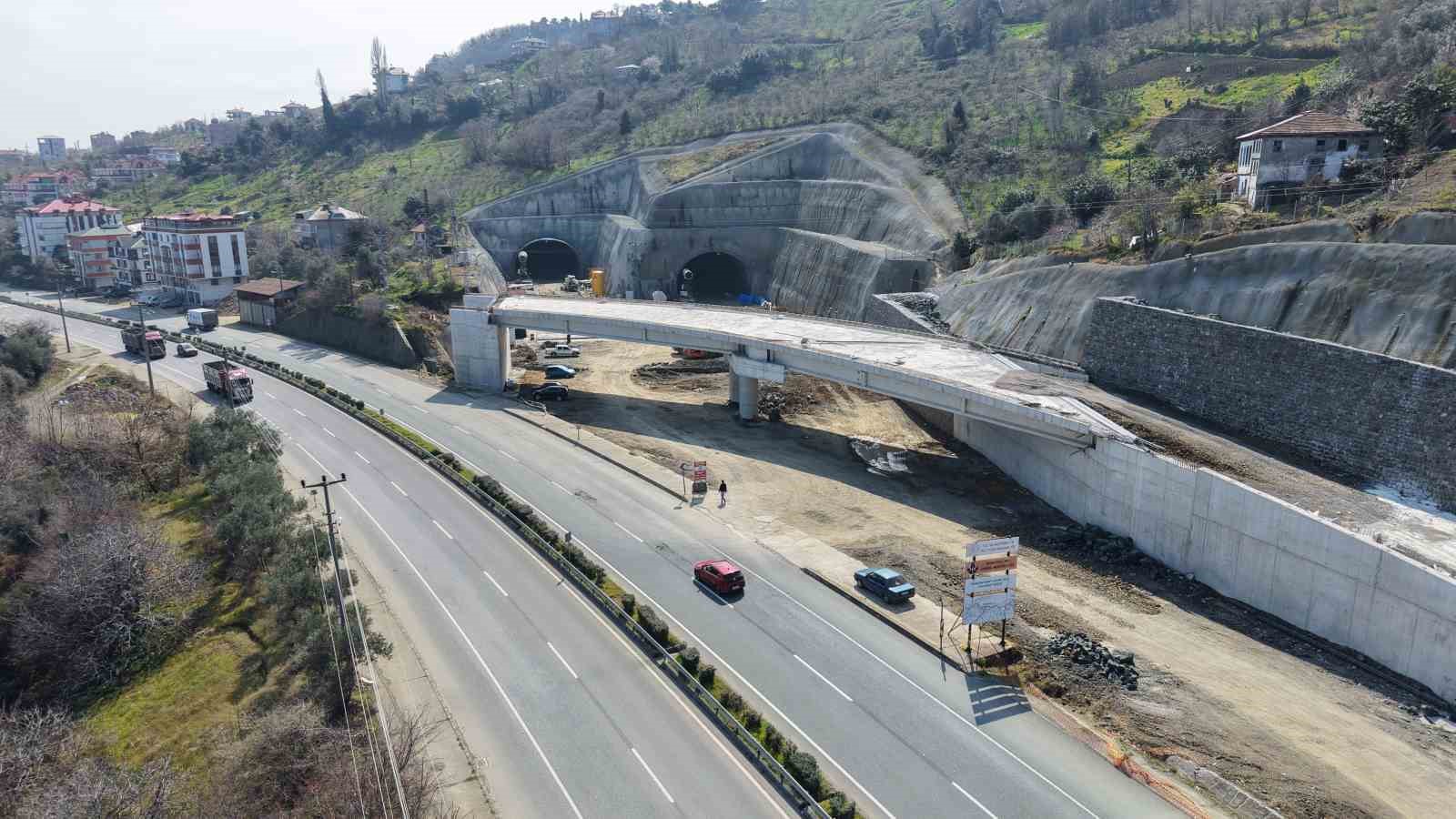 Dev viyadükler yükseliyor: Trabzon’da ulaşım dönüşüyor
