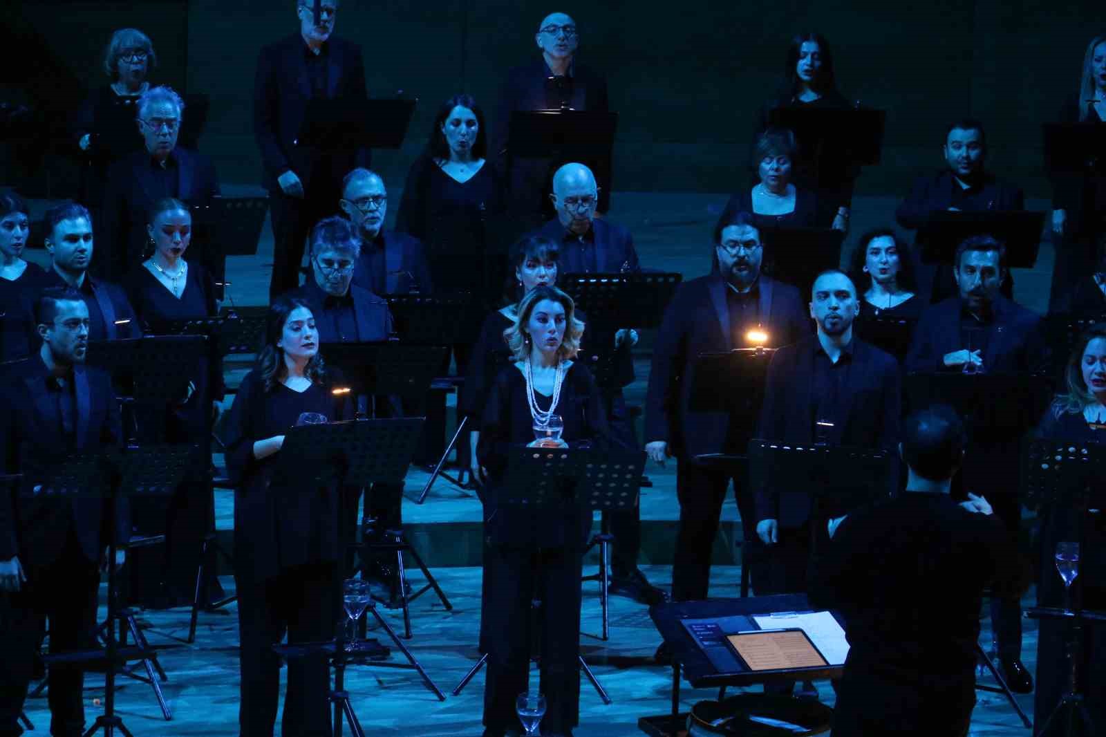 Devlet Çoksesli Korosu’ndan ‘Aurora’ Konseri
