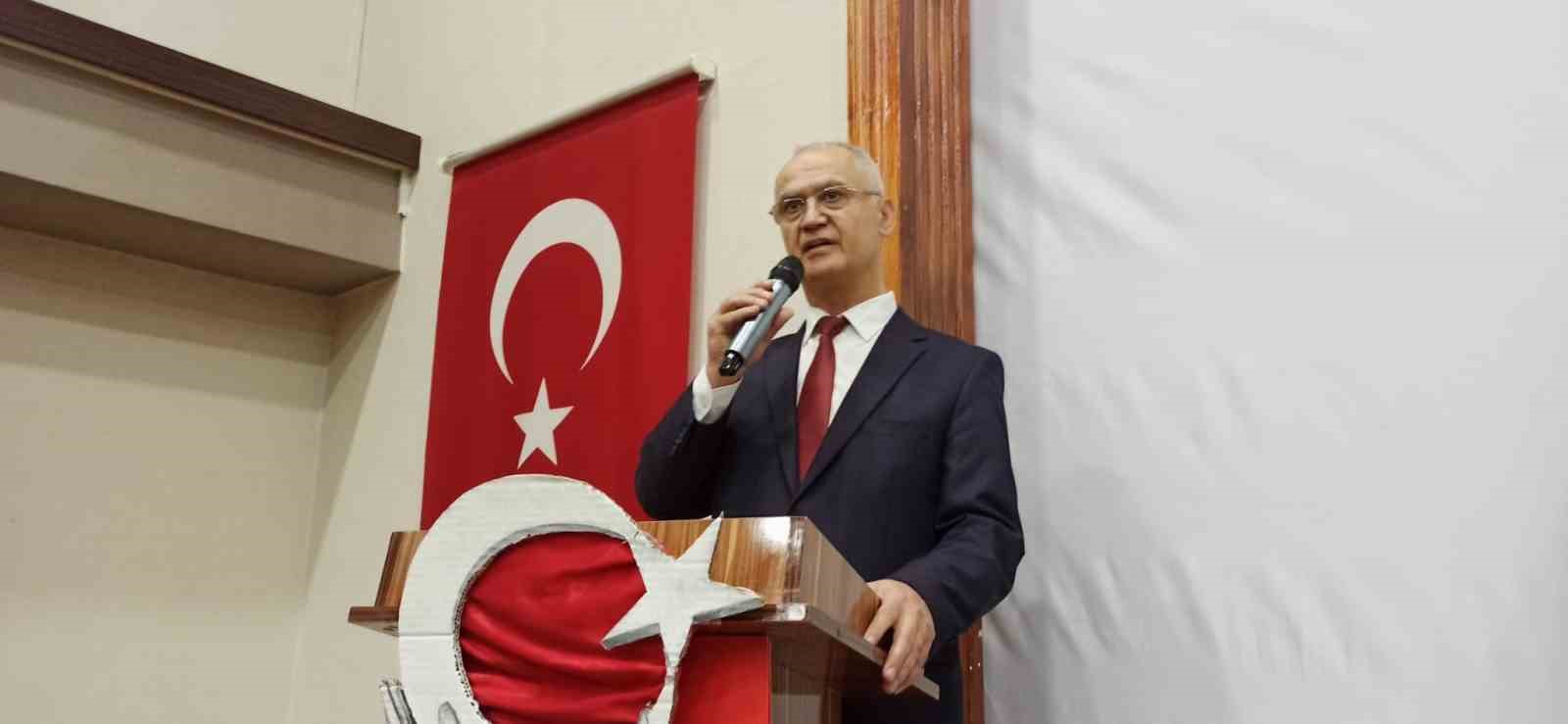 Devrek’te 18 Mart Şehitleri Anma Günü Çanakkale Zaferi töreni düzenlendi
