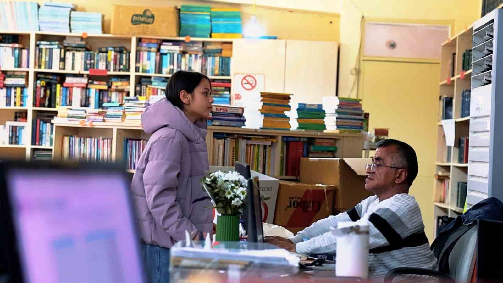 Didim Belediyesi Halk Kütüphanesi gençlerin buluşma merkezi oldu
