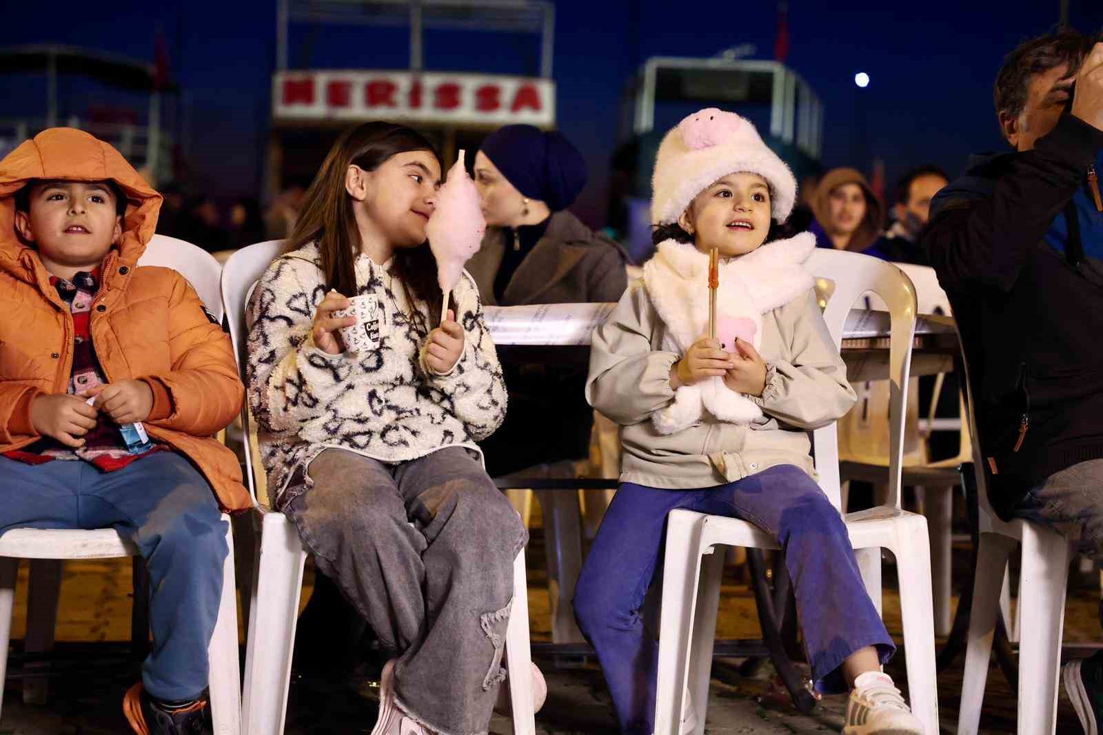 Didim Belediyesi’nden Akbük’te Ramazan iftarı
