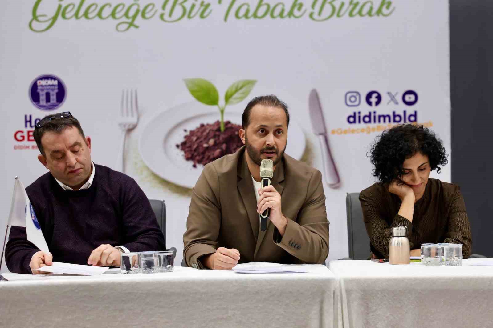 Didim Belediyesi’nden gıda israfı paneli: "Geleceğe bir tabak bırak"
