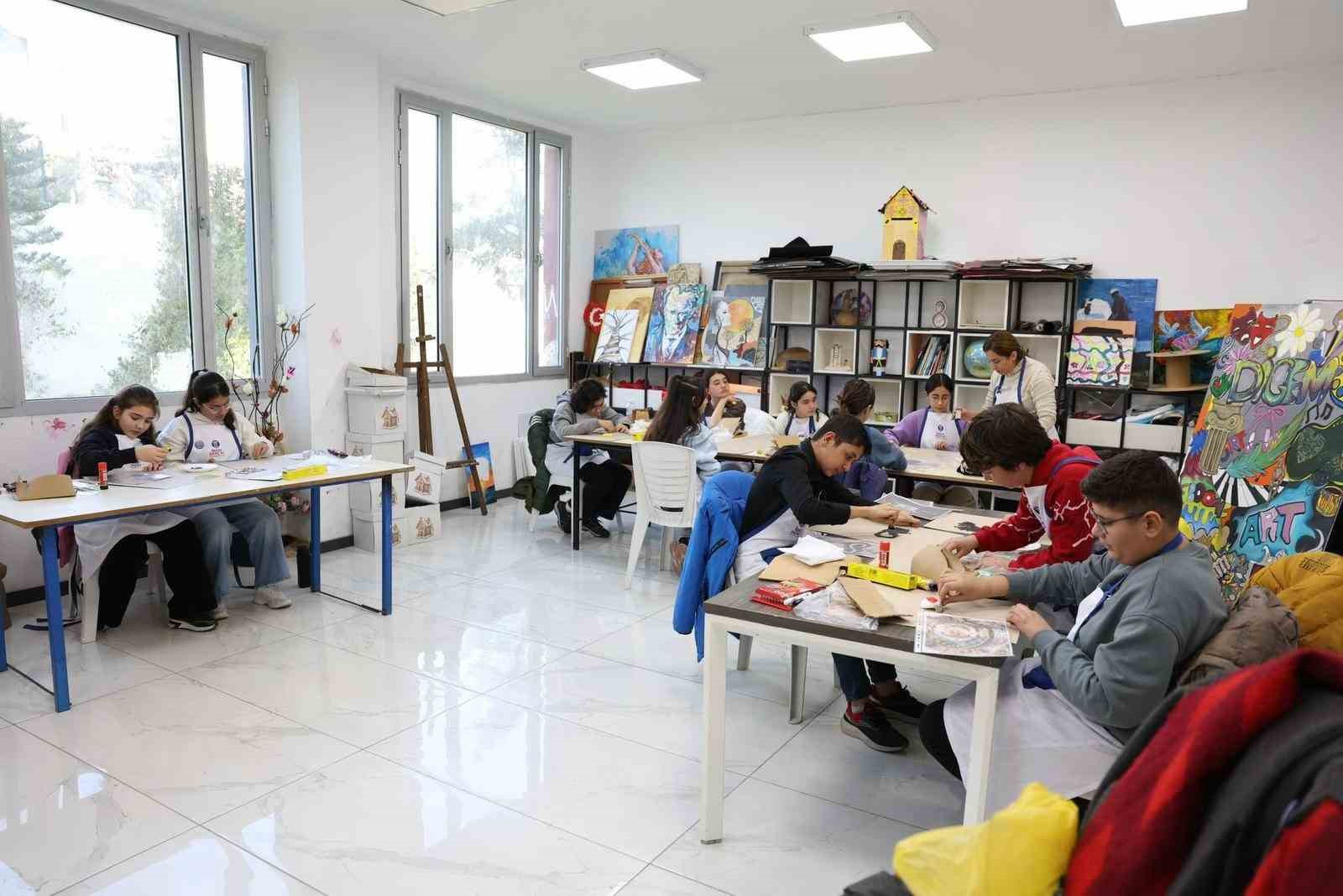 Didim Çocuk Meclisi’nden Miletos’ta matematik yolculuğu
