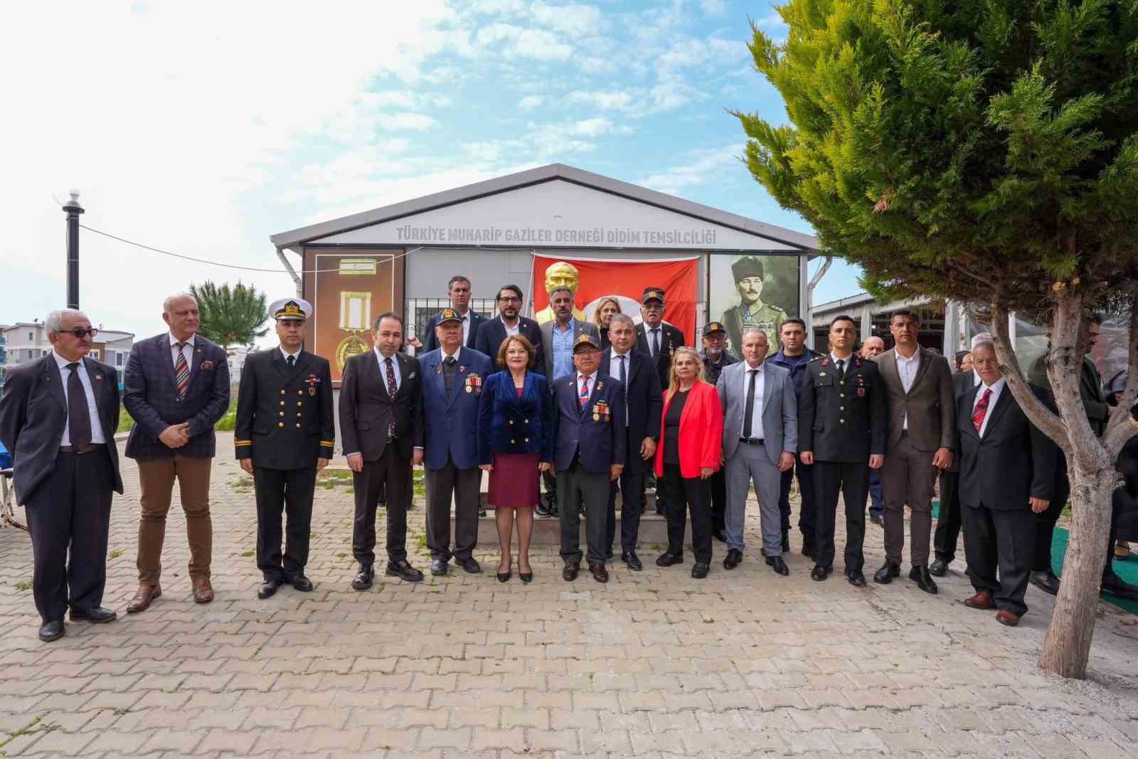 Didim protokolü bayramlaştı
