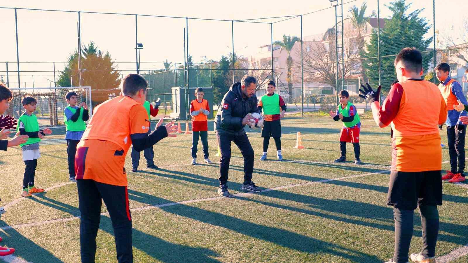 Didim’de gençler sporla buluşuyor
