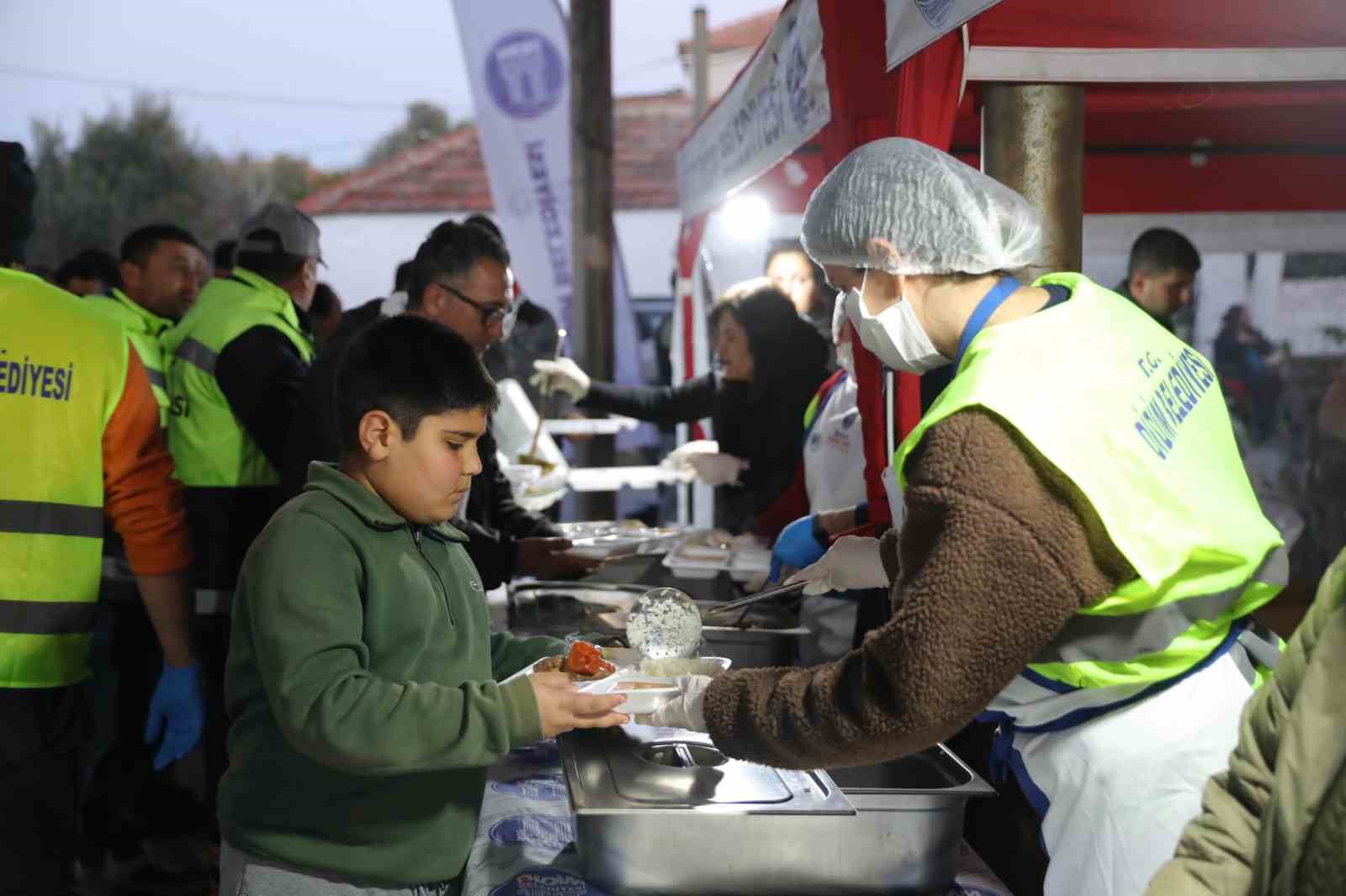 Didim’de vatandaşlar Ramazan şenliğinde bir araya geldi
