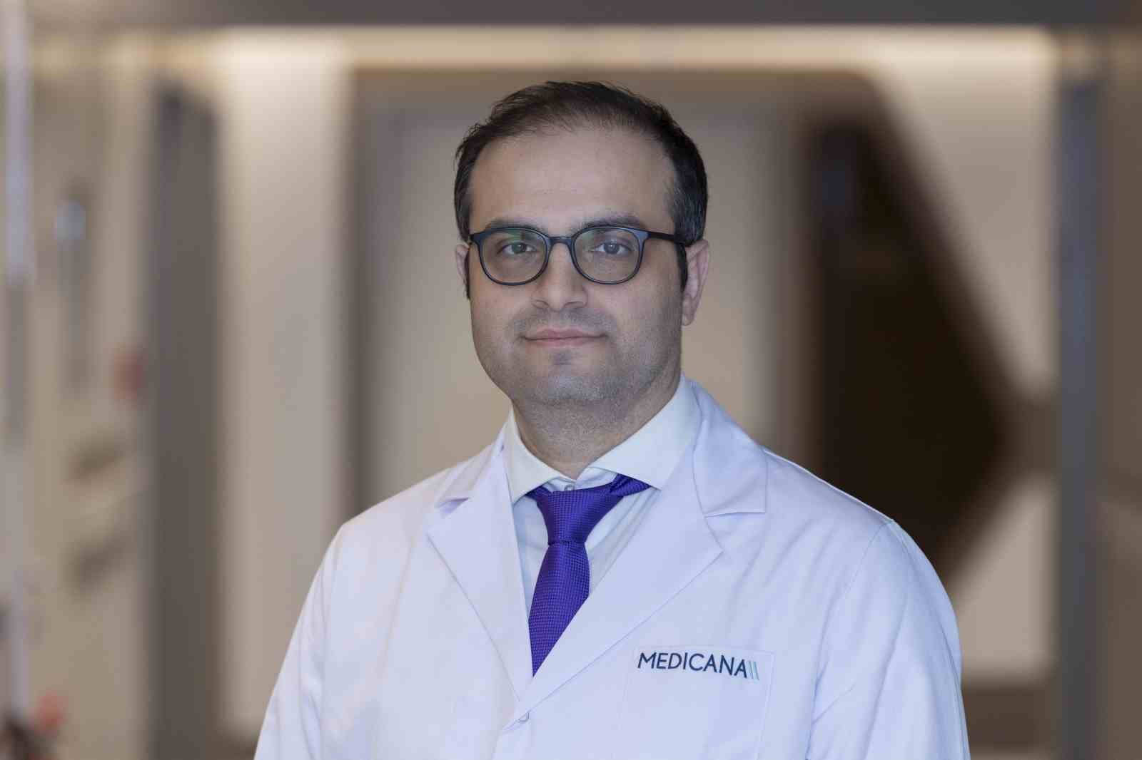 "Dijital yaşamın omurgaya boyun eğdiren sinsi tehdidi"
