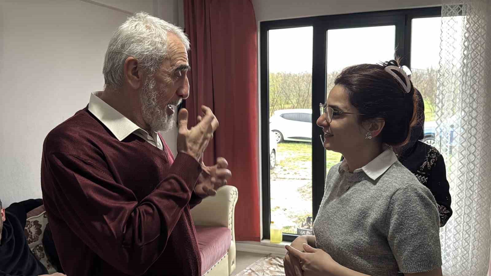 Diller sustu, sevgi konuştu: Bu bayram herkesi duygulandırdı
