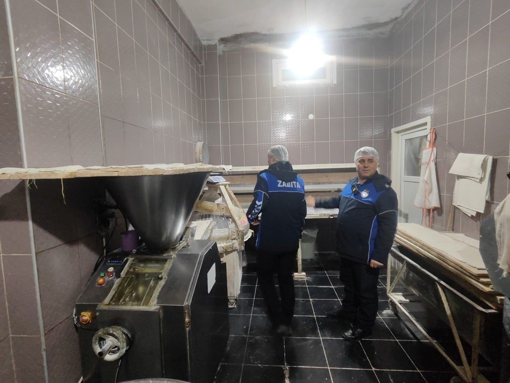 Dilovası’nda kasap ve fırınlara sıkı denetim
Dilovası’nda kasap ve fırınlara sıkı denetim