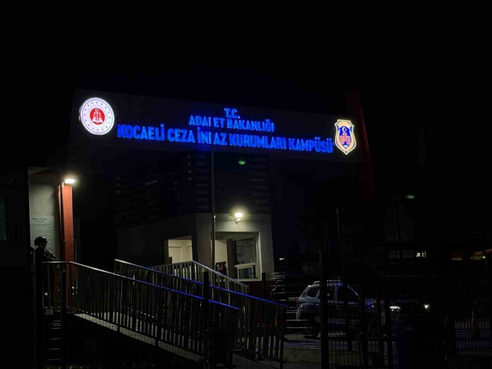 Dilovası’ndaki yangın davasında çevre sakinleri tanık olarak dinlendi
Dilovası’ndaki yangın davasında çevre sakinleri tanık olarak dinlendi