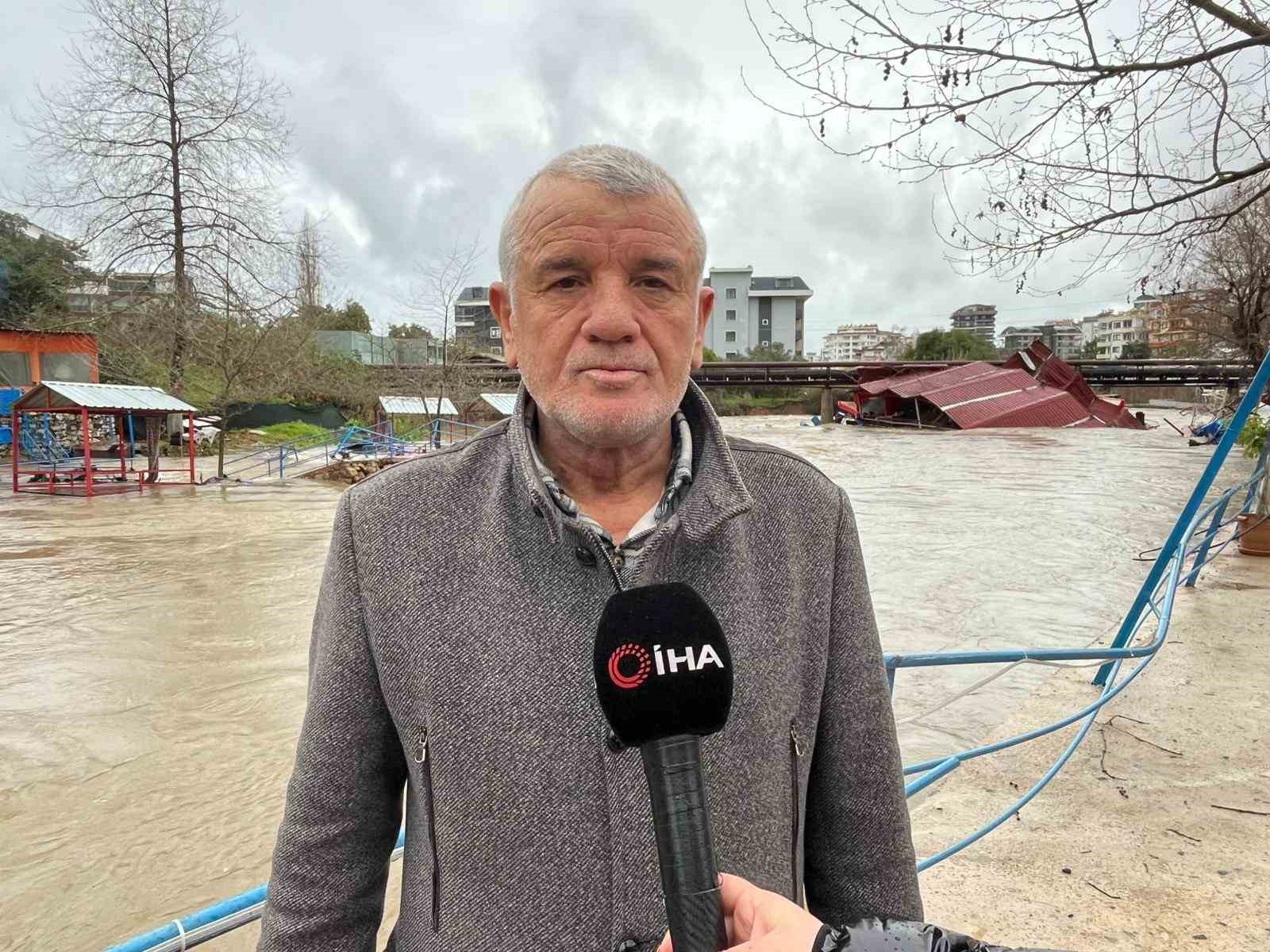 Dimçayı taştı, işletmeler su altında kaldı hasarın boyutu dronla görüntülendi
