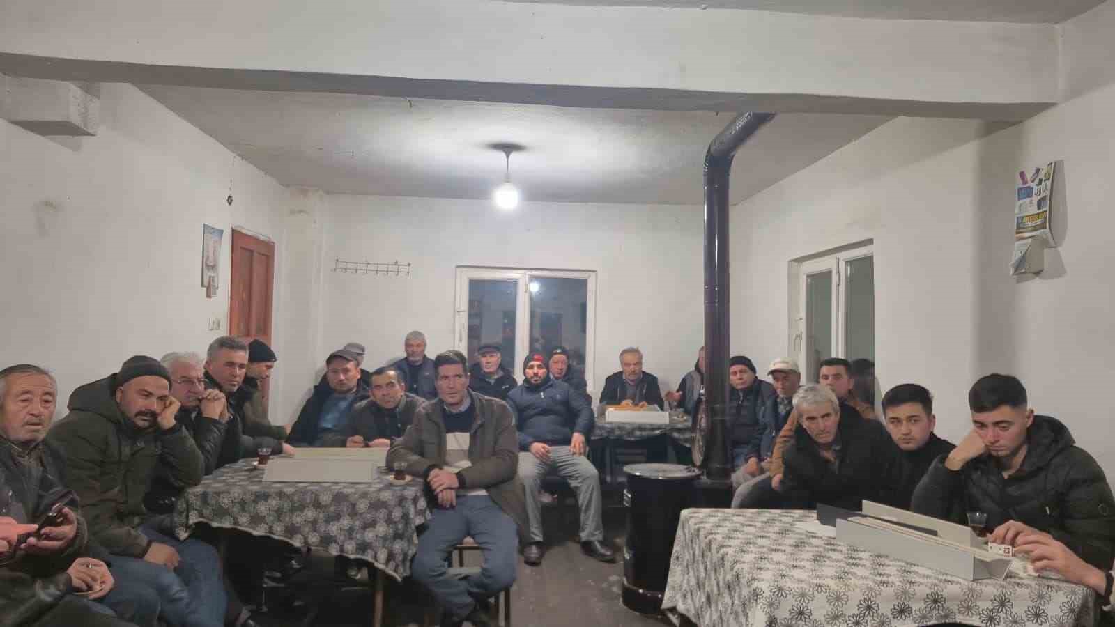 Dinar’da çiftçilere kooperatifçilik anlatıldı
