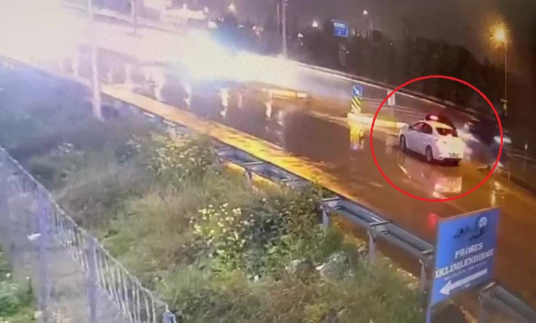 Diş hekimini adım adım takip edip kaza süsü ile durdurup darp ettiler
