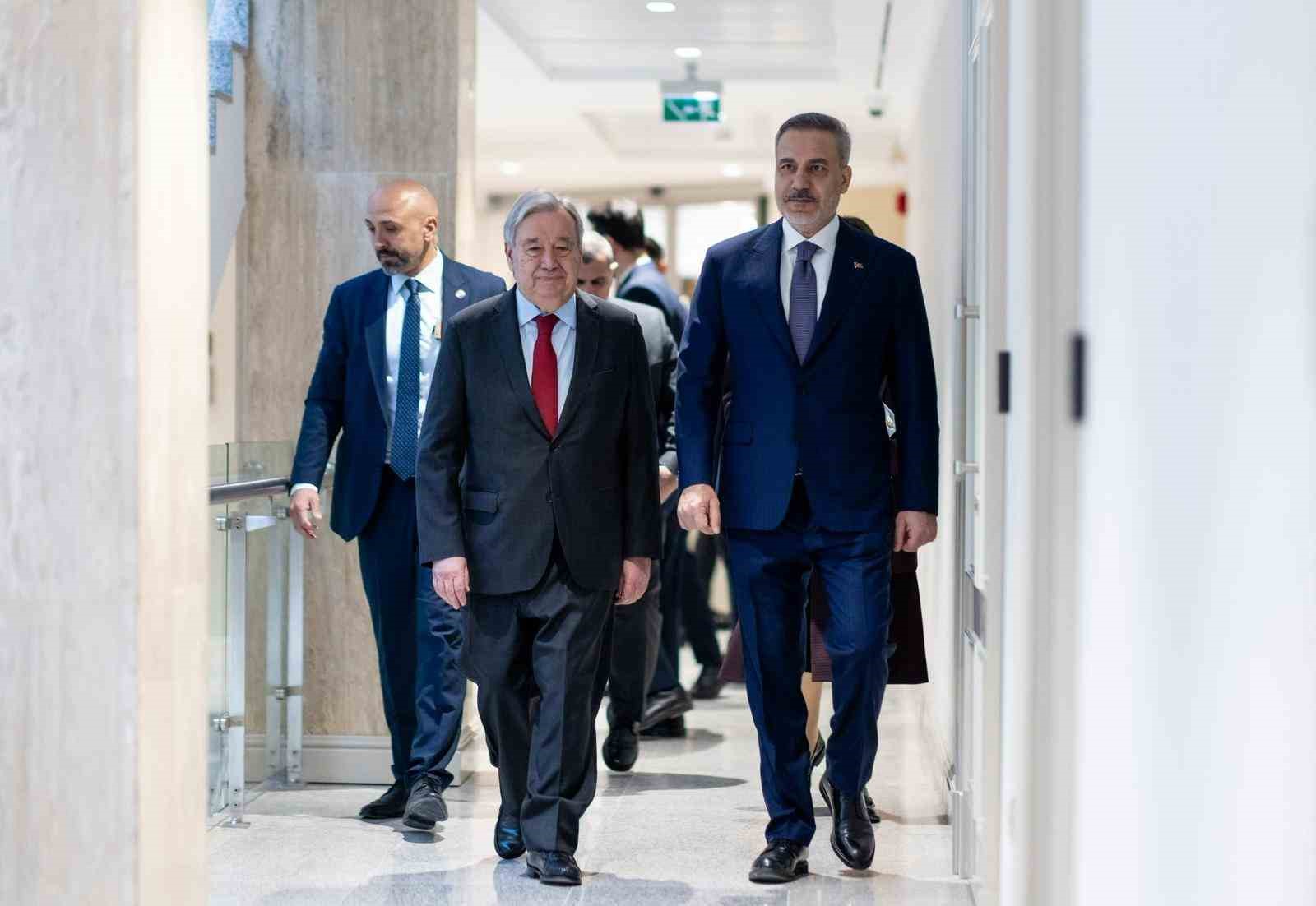 Dışişleri Bakanı Hakan Fidan, Birleşmiş Milletler Genel Sekreteri Antonio Guterres ile Ankara’da bir araya geldi.

