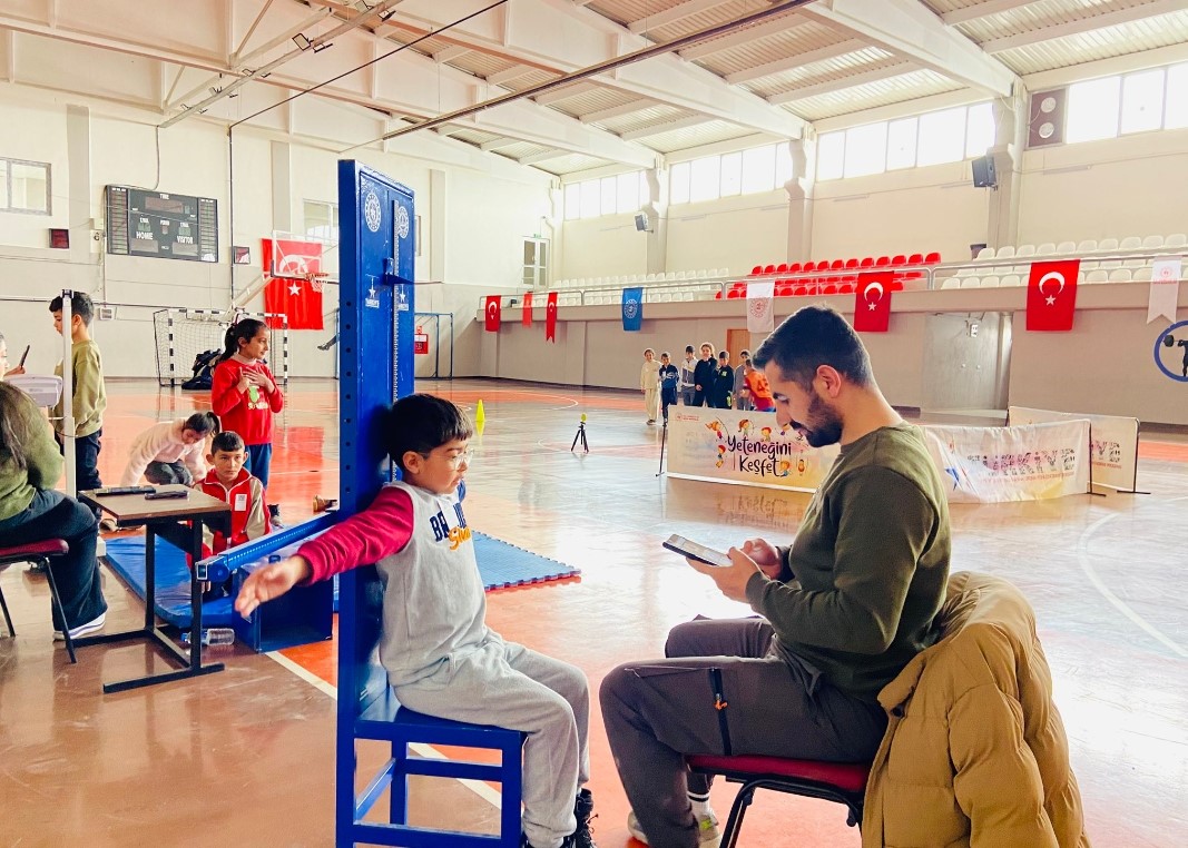 Diyadin’de geleceğin sporcuları keşfediliyor
