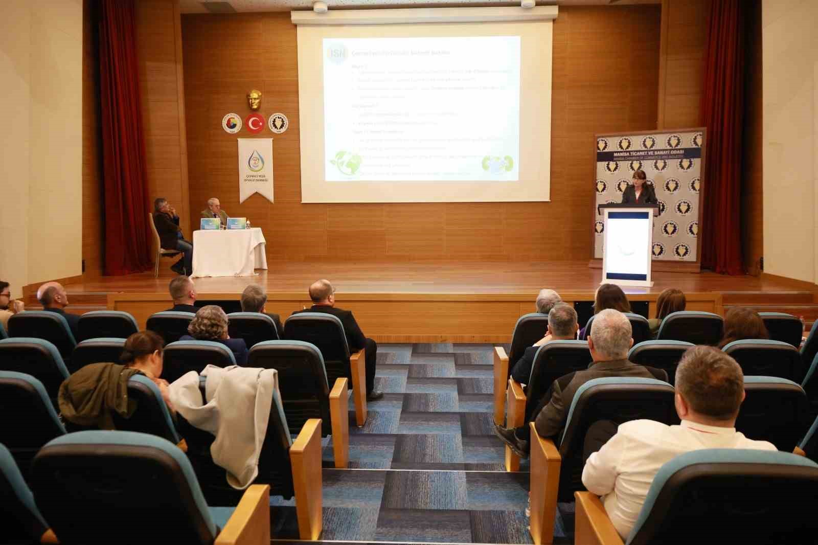 Diyalizde su israfına çözüm aramak için buluştular
