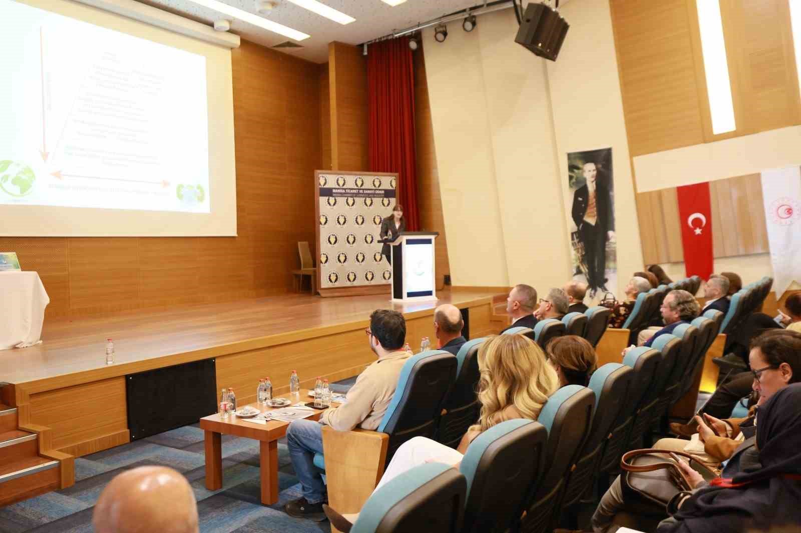 Diyalizde su israfına çözüm aramak için buluştular
