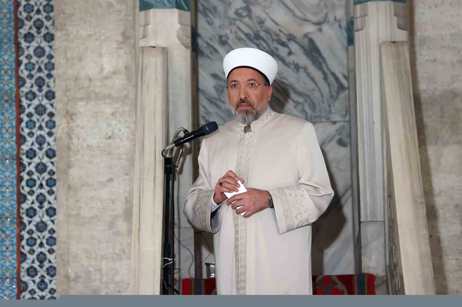 Diyanet İşleri Başkanı Arpaguş, Süleymaniye Camii’nde hutbe okudu
Diyanet İşleri Başkanı Arpaguş, Süleymaniye Camii’nde hutbe okudu