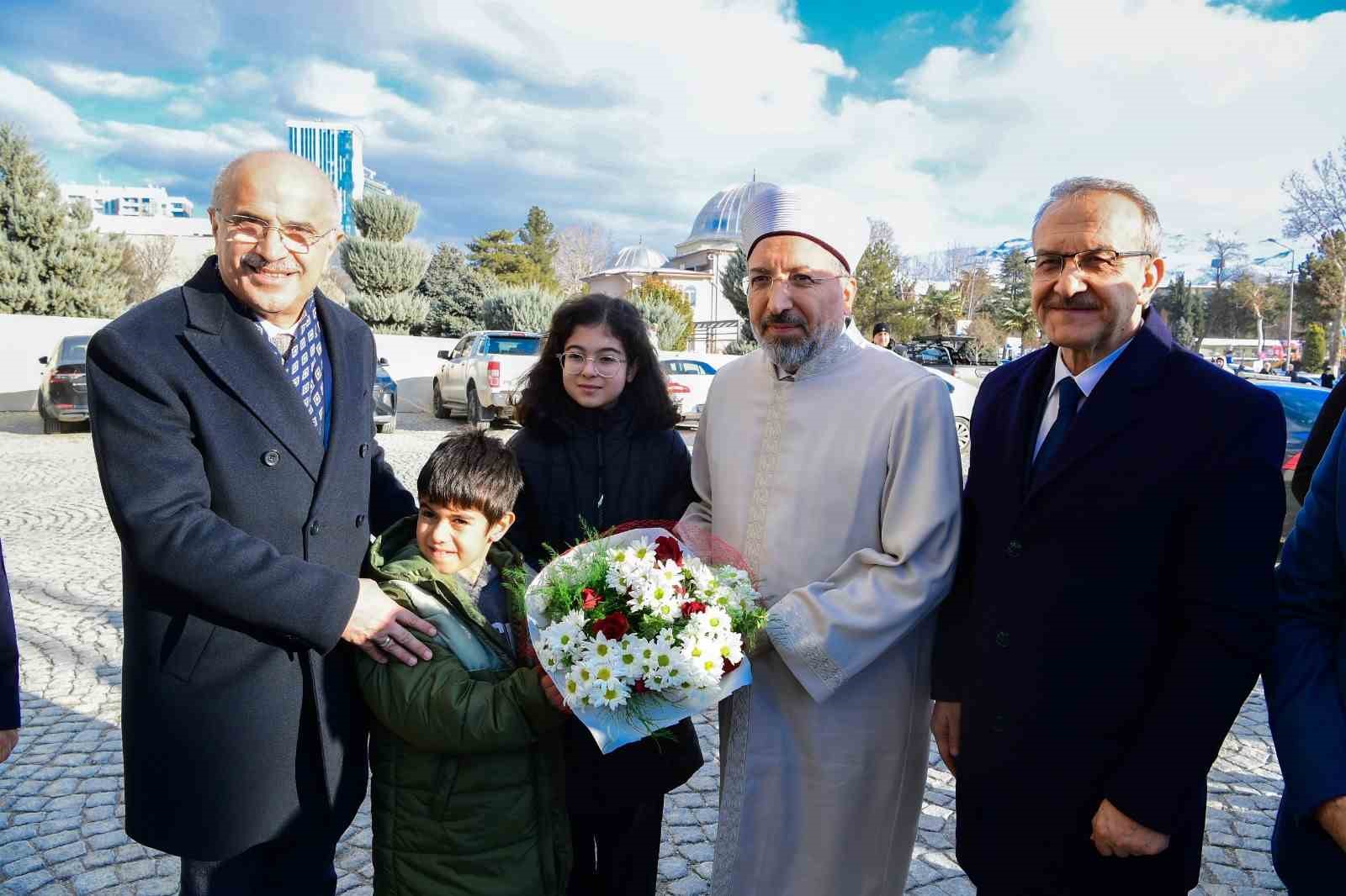 Diyanet İşleri Başkanından Başkan Er’e cami teşekkürü
