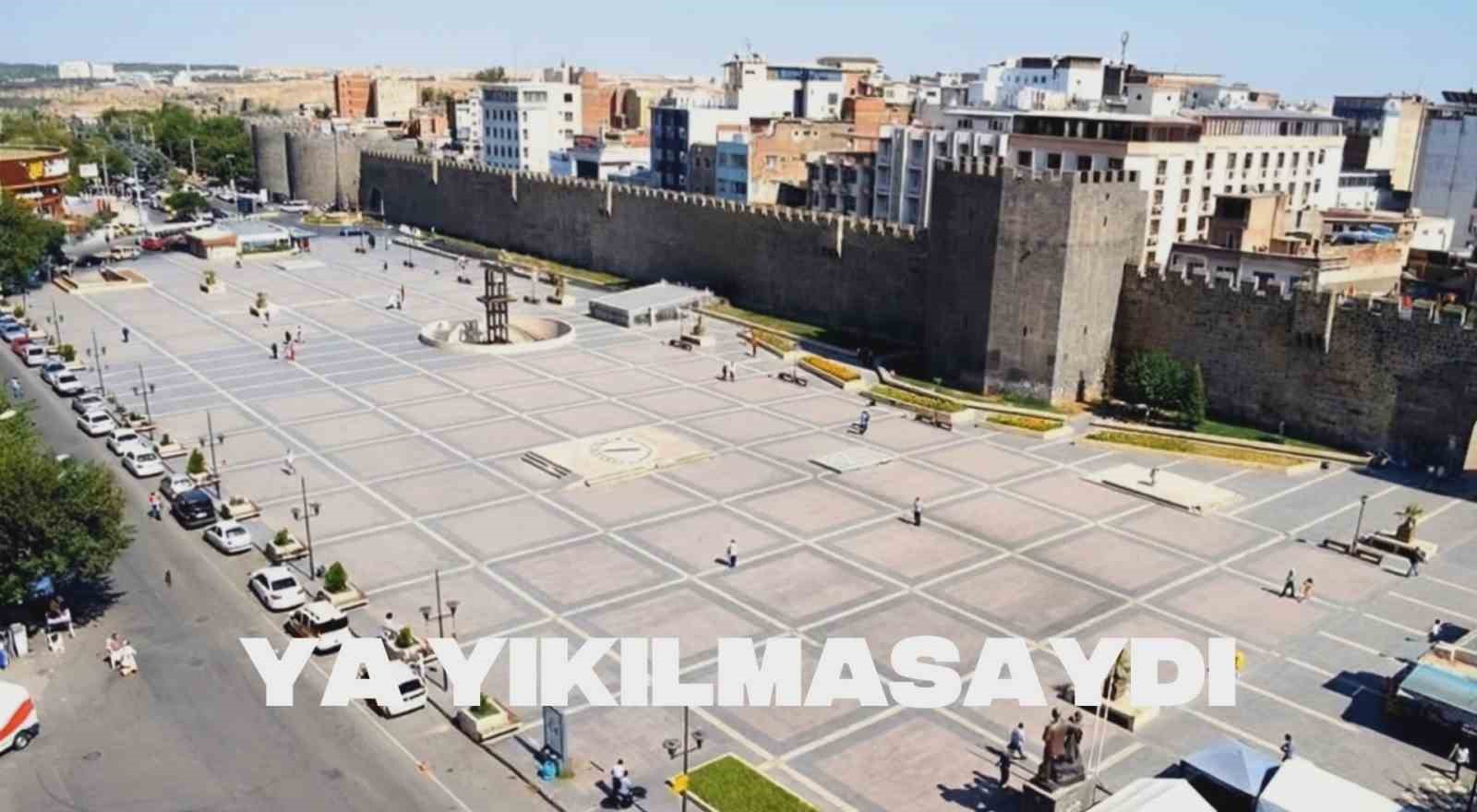 Diyarbakır surlarının 1932’de yıkılan bölümleri yapay zekayla yeniden canlandırıldı
Diyarbakır surlarının 1932’de yıkılan bölümleri yapay zekayla yeniden canlandırıldı