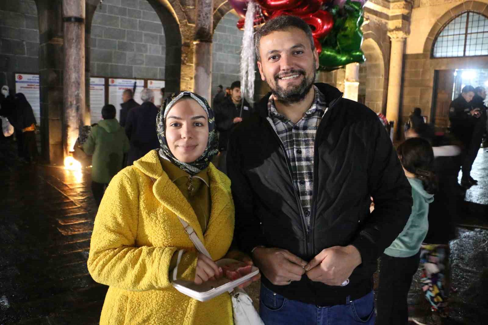 Diyarbakır Ulu Cami’de Kadir Gecesi idrak edildi
