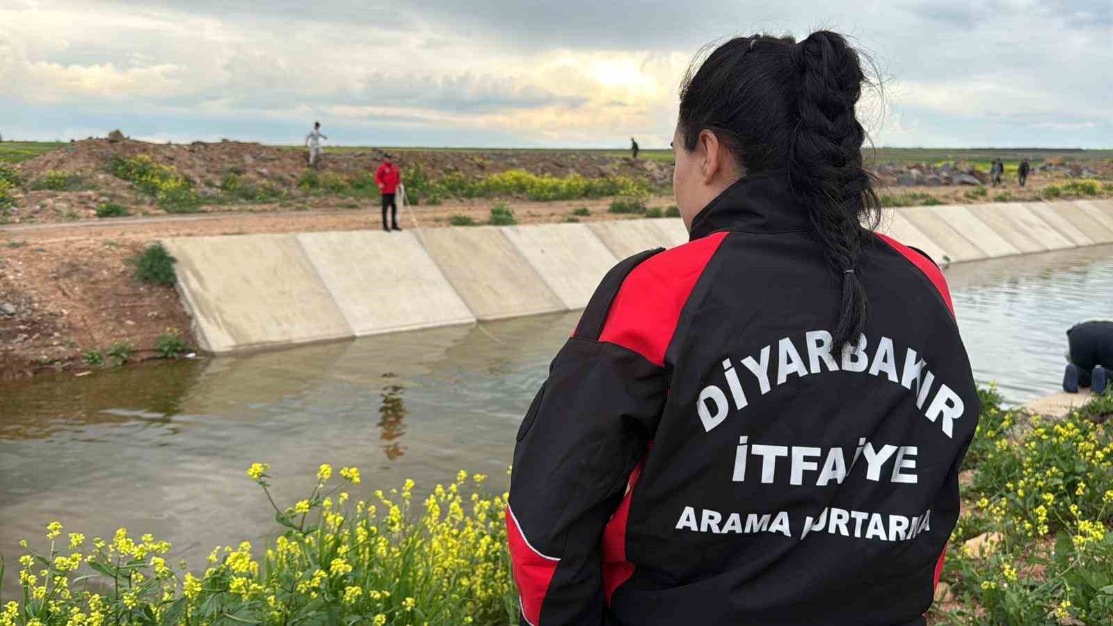 Diyarbakır’da 2 buçuk yaşındaki kayıp kız çocuğu her yerde aranıyor
