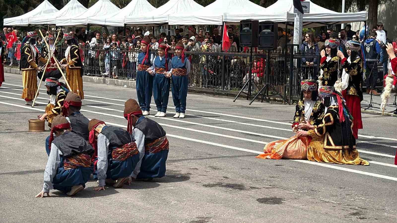 Diyarbakır’da 23 Nisan coşkuyla kutlandı
