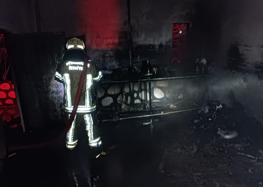 Diyarbakır’da çiftlikte yangın
