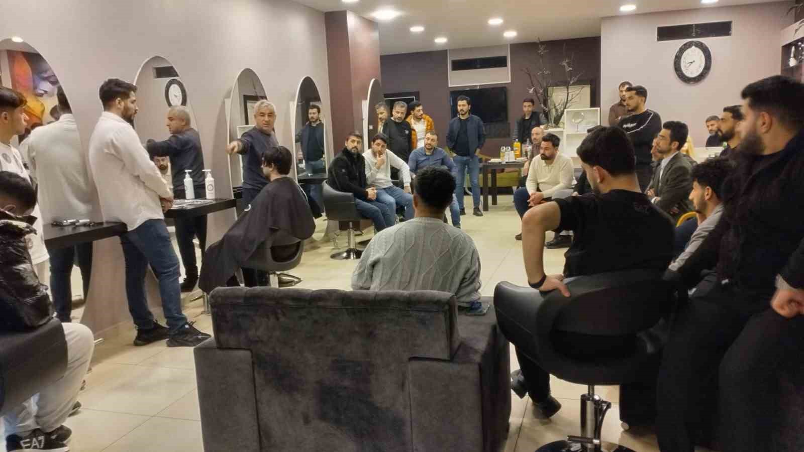 Diyarbakır’da erkek berberlerine eğitim
