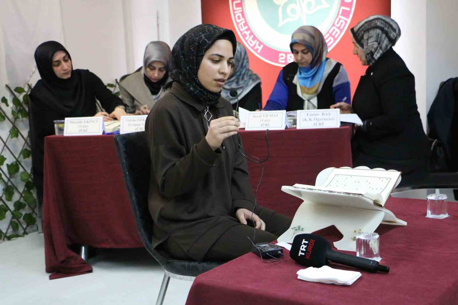 Diyarbakır’da Genç Nida Kur’an-ı Kerim’i Güzel Okuma Yarışması yapılıyor
