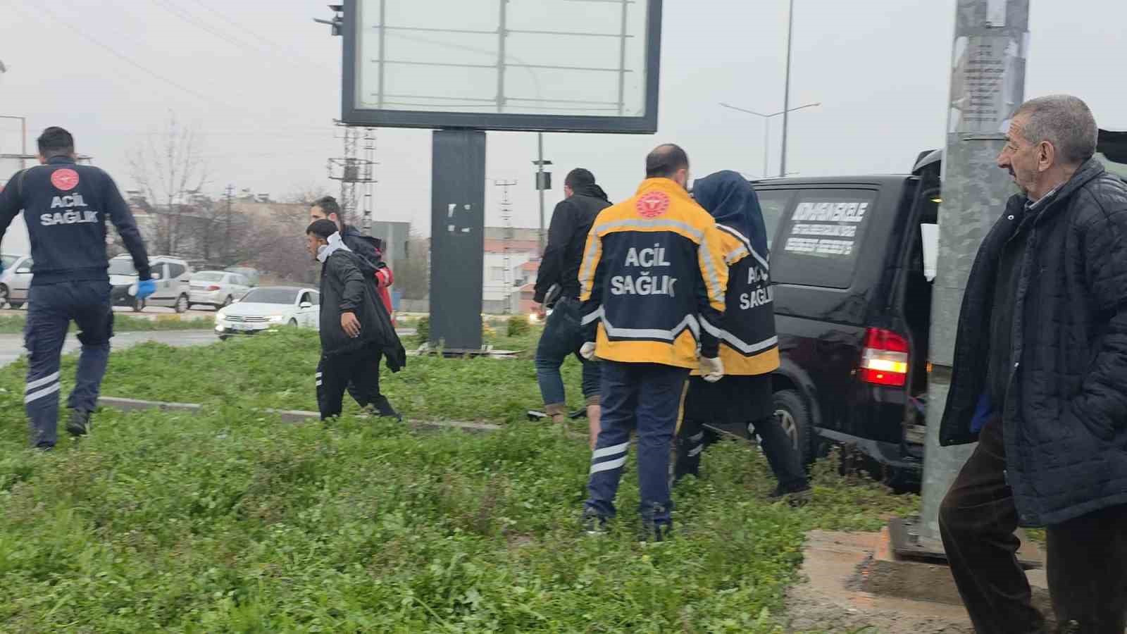 Diyarbakır’da iki araç çarpıştı: 4 yaralı
