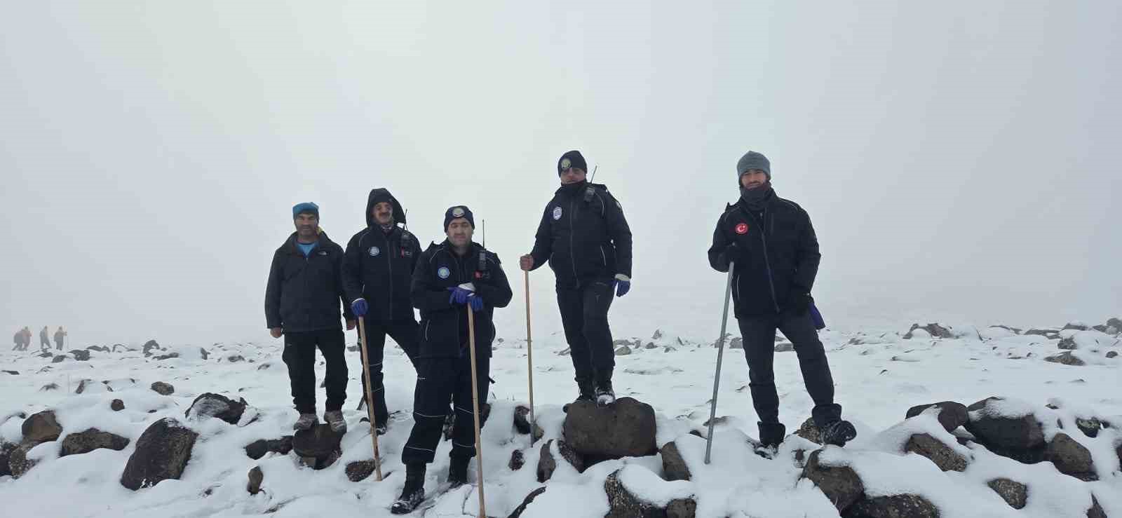 Diyarbakır’da kayıp kadın termal kamera ve dronlarla aranıyor
