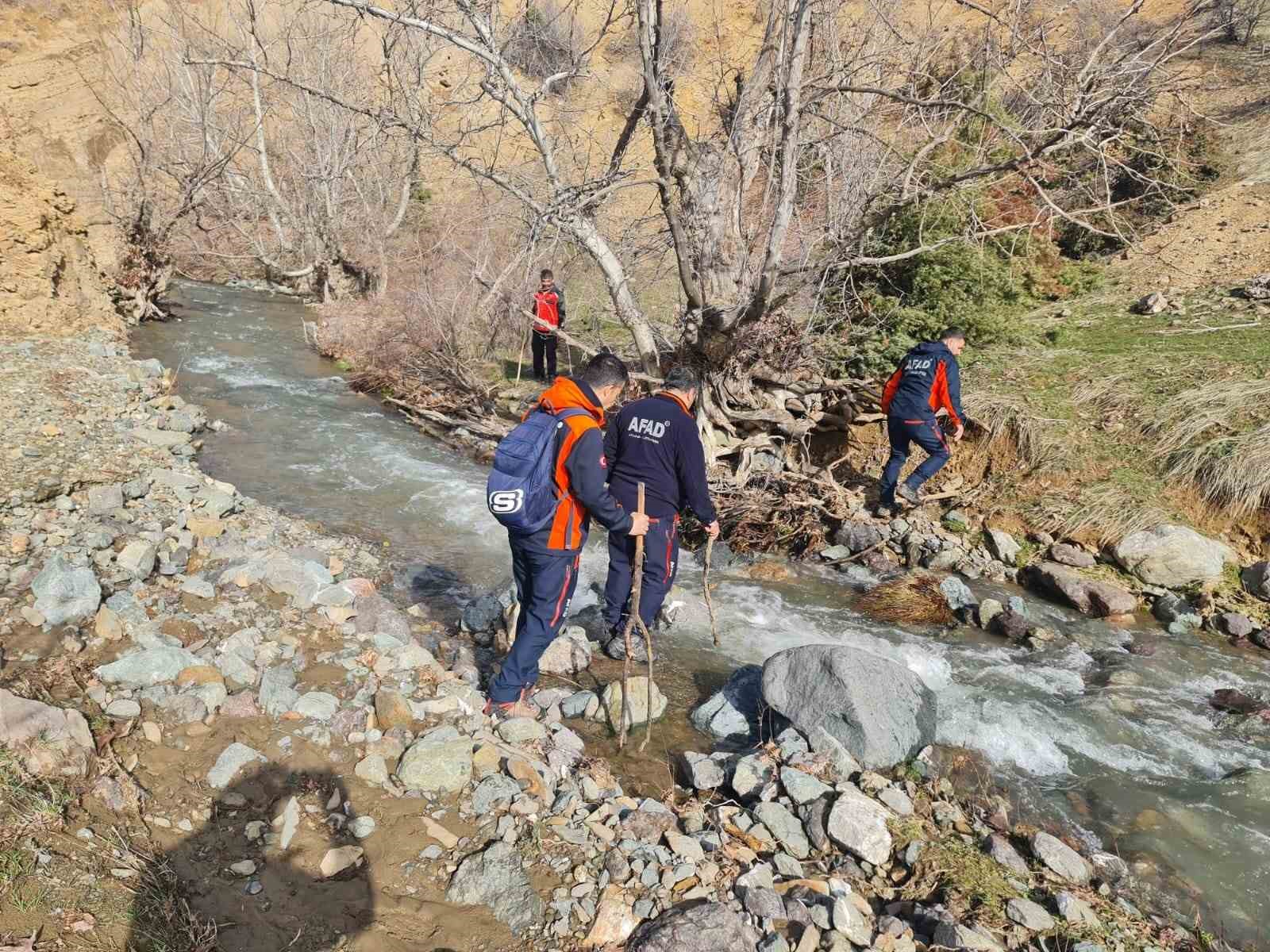 Diyarbakır’da kayıp yaşlı adamı arama çalışmaları 10’uncu gününde
